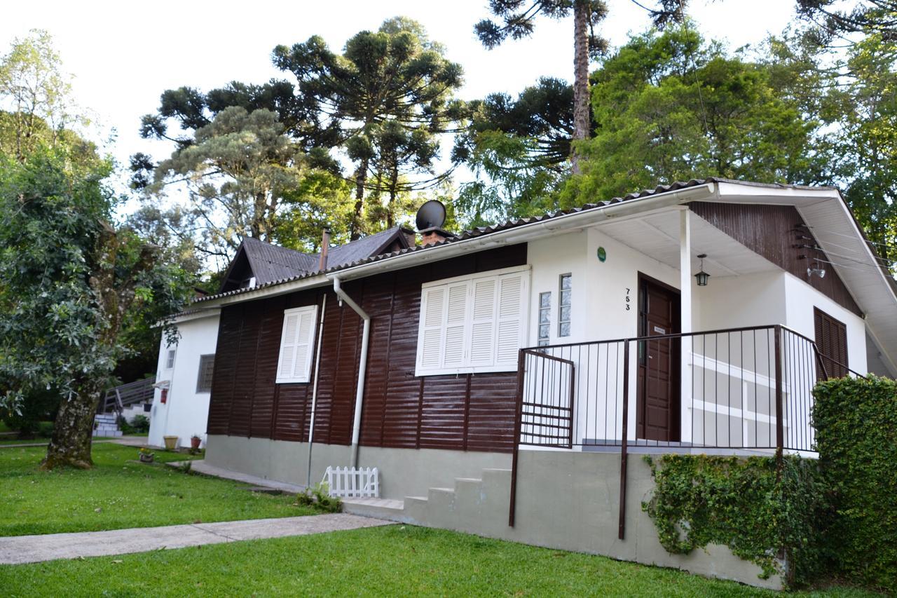 Hotel Pousada Dos Pinheiros Canela Exteriör bild