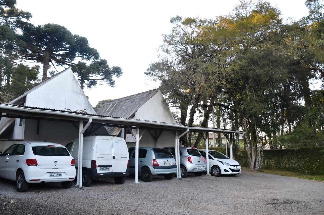Hotel Pousada Dos Pinheiros Canela Exteriör bild